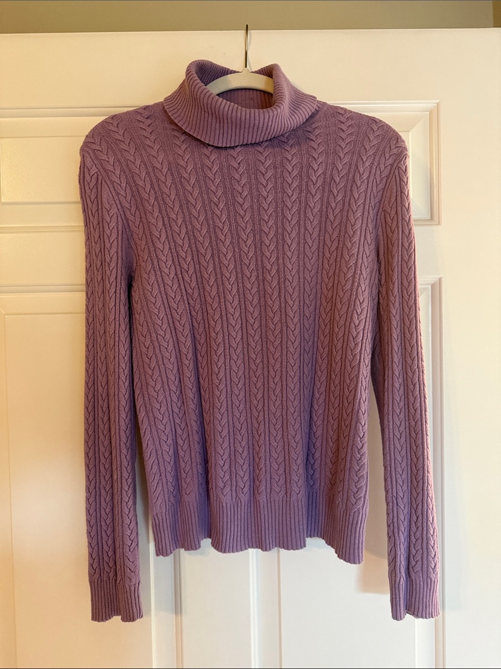 Vintage Eddie Bauer Lilac Cable-Knit Turtleneck Sweater - Women